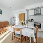 Tamaris Apartament *