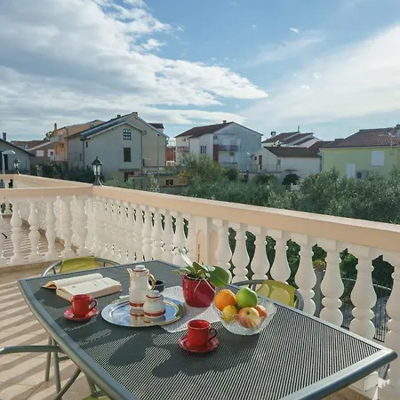 Tamaris Apartament *